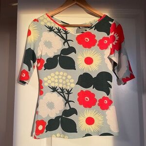 Marimekko Puiston Kukkatori Floral Shirt XS (EUC)